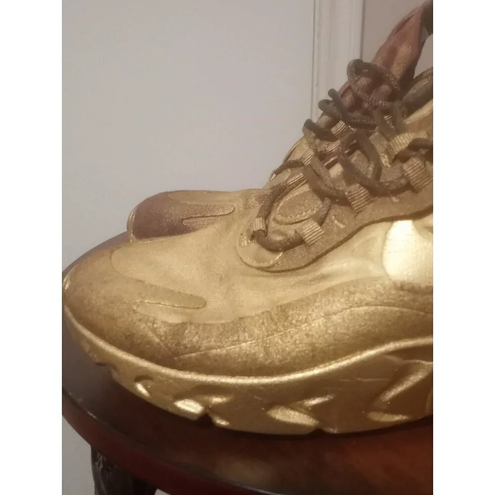 Nike Air Max 270 React CI3866-600 Gym Metallic Gold Spray Paint Mens Size 8.5